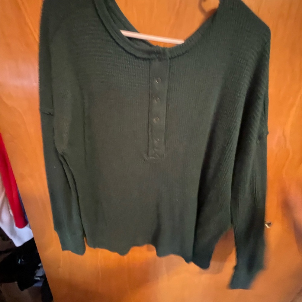 SO Women's Dark Green Henley Top